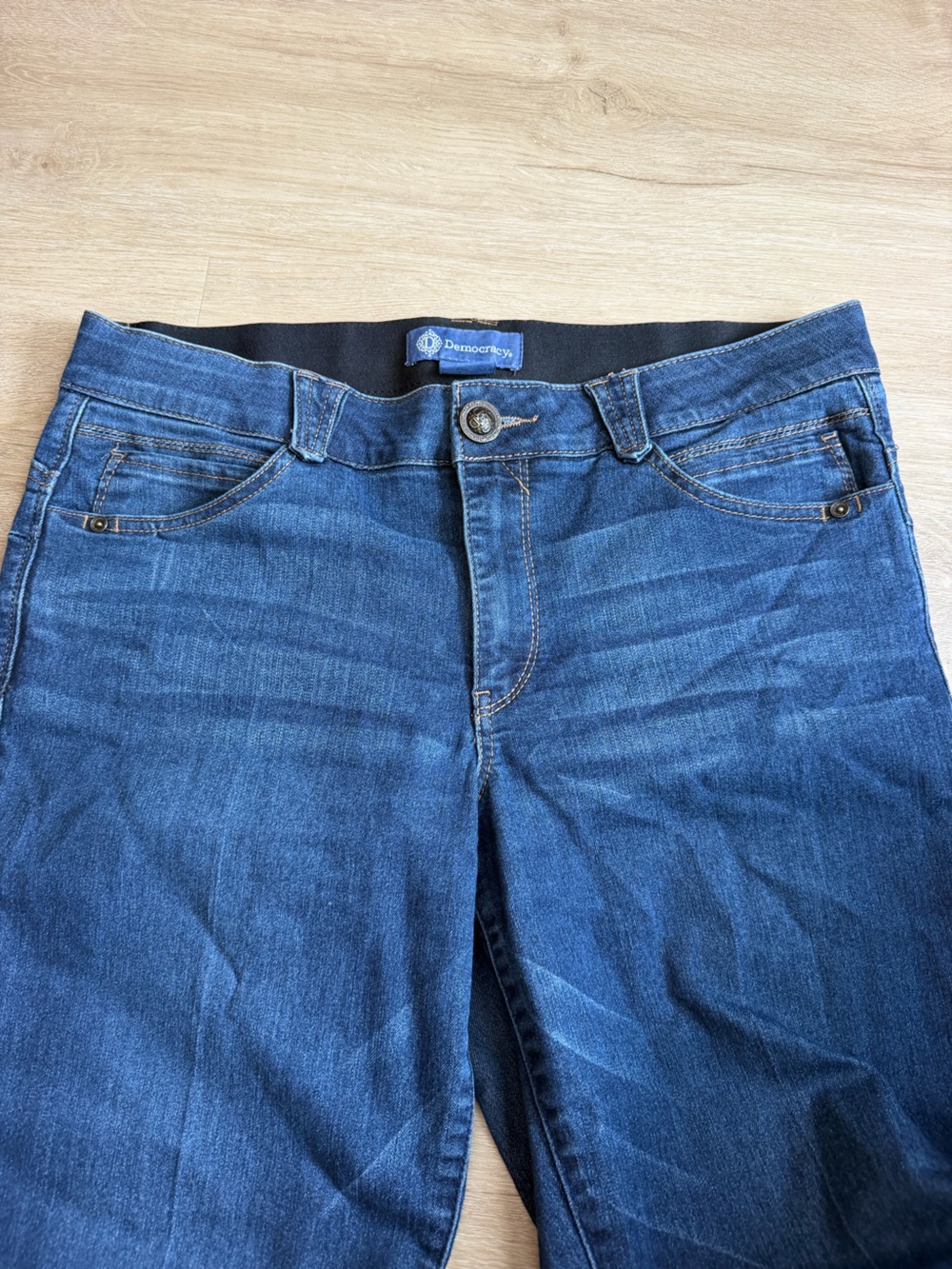 Democracy "Ab"solution Straight Leg Mid Rise Slimming Jeans Medium Wash SZ 12P - Picture 5 of 9